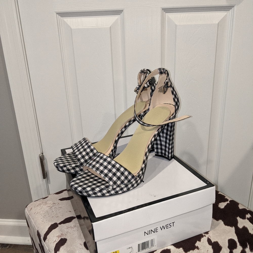 Size 12M Mine West